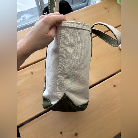 LL Bean Tote Bag - Picture 4 of 7